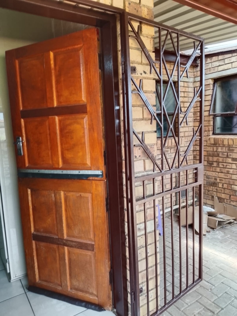 3 Bedroom Property for Sale in Alabama North West